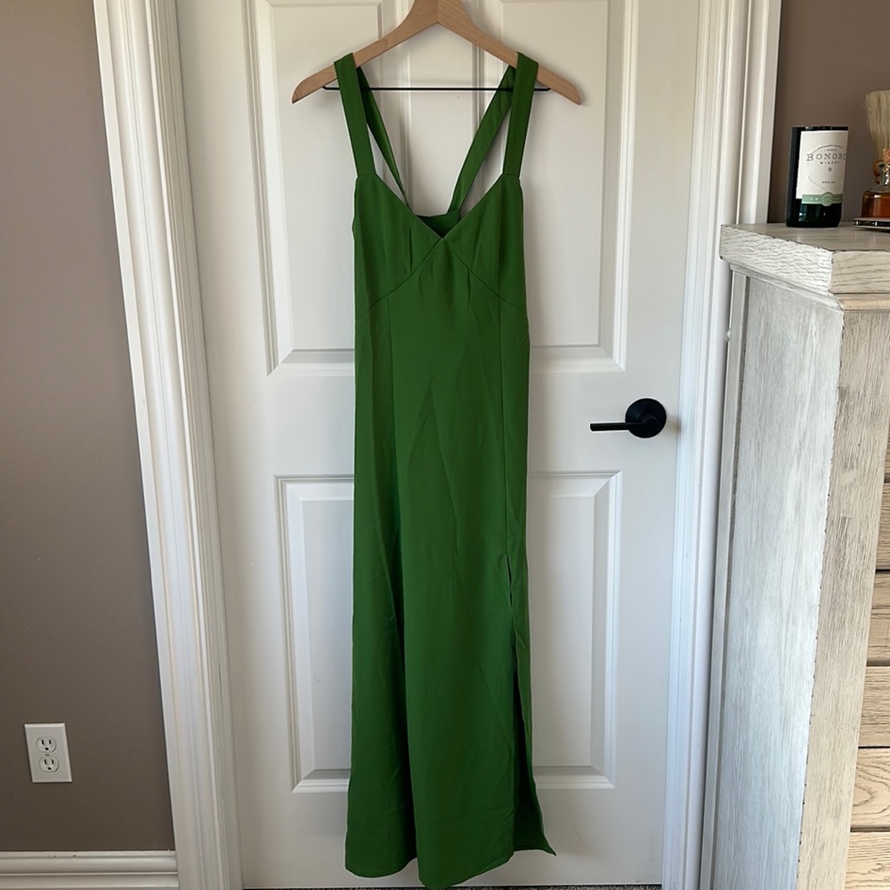 Banana Republic NWT Women’s size Small green floor length formal dress